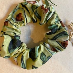 Avocado Scrunchie!